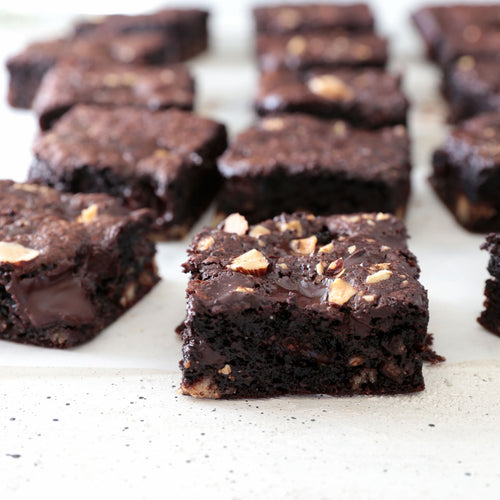 RECIPE: BANANA CAKE NUT BUTTER BROWNIES