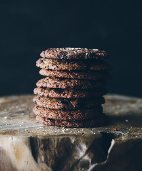 SOFT CHOCOLATE CHIP COOKIES (GLUTEN-FREE & VEGAN)